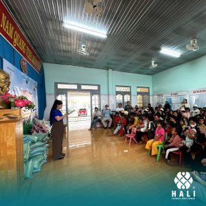 Giáo dục bắt đầu từ cơ hội được đến trường